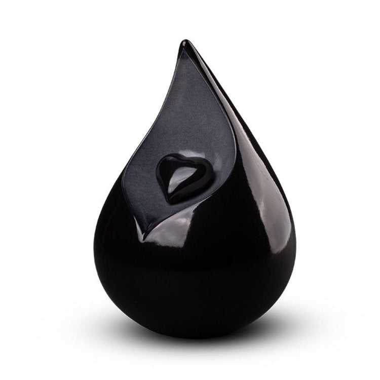 Keramische medium urn Celest met druppelvorm en keramisch hart