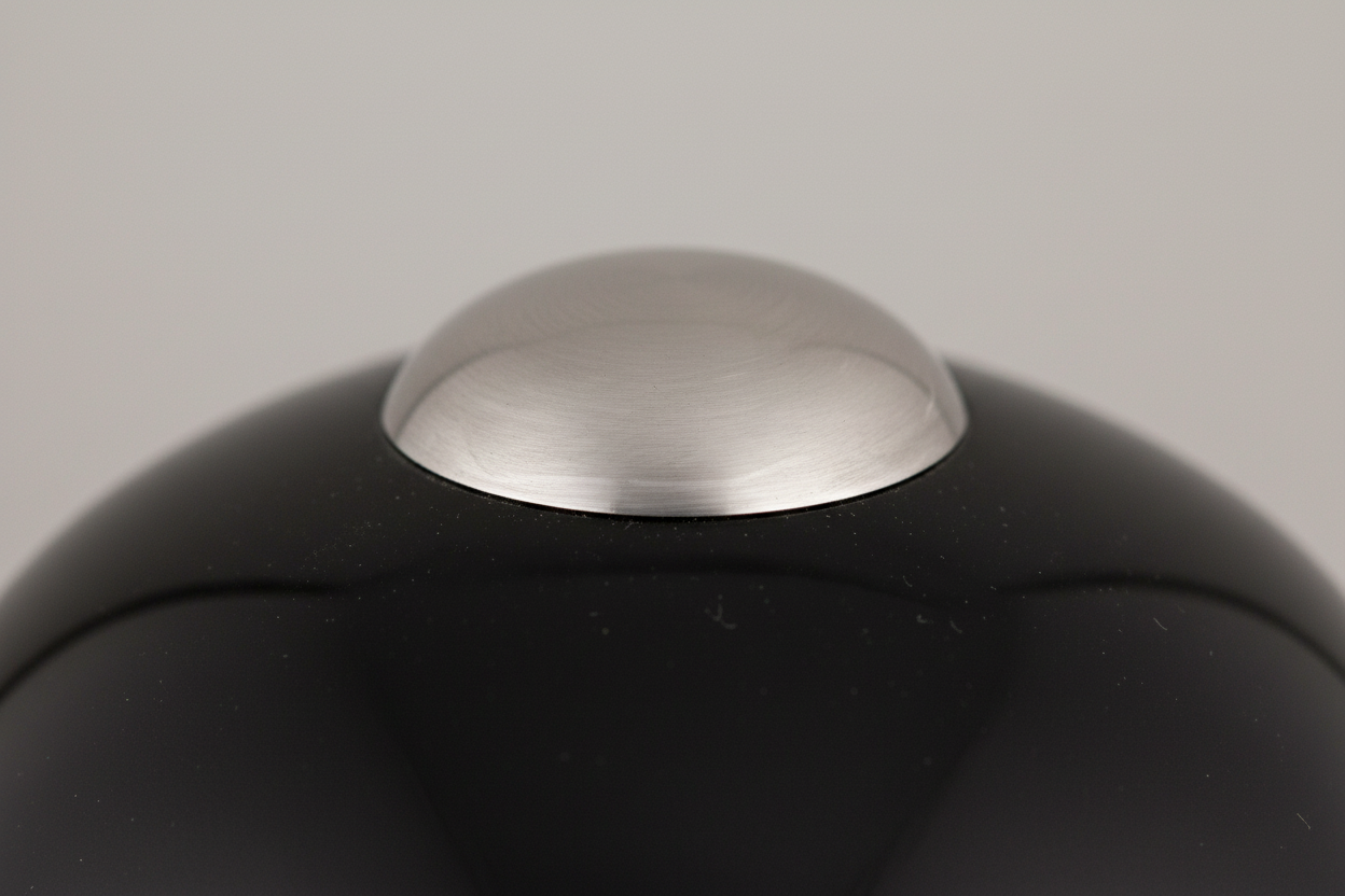 Metalen urn Onyx zwart met elegant design Amore