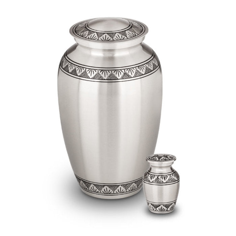 Metalen keepsake urn ambachtelijk vervaardigd
