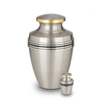 Metalen keepsake urn messing met ambachtelijke afwerking