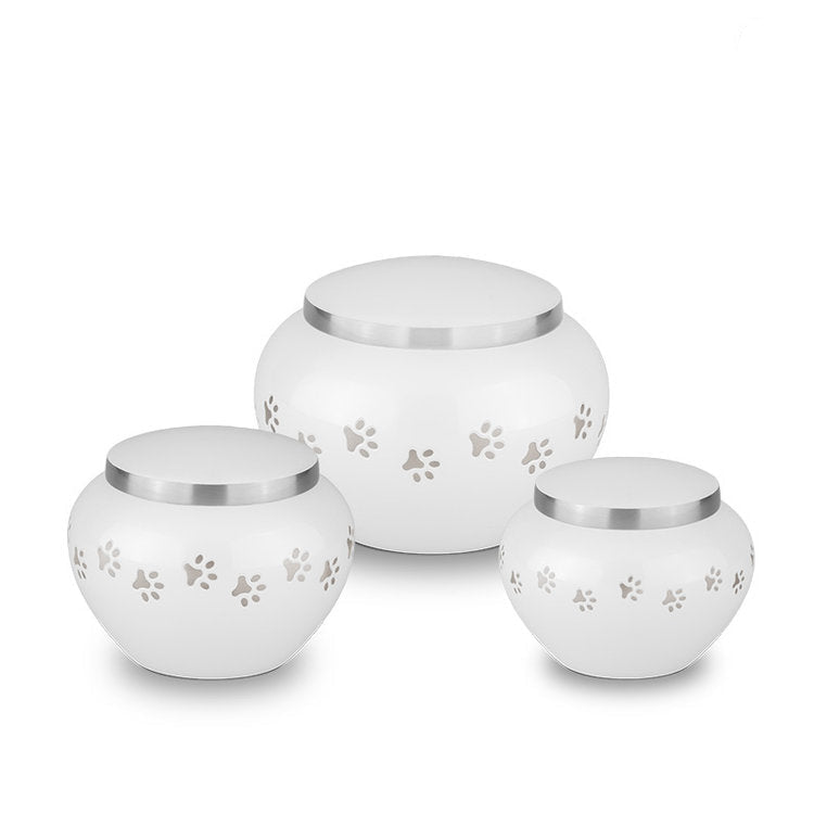 Metaal urn wit en zilver medium glanzend met dierenpootjes